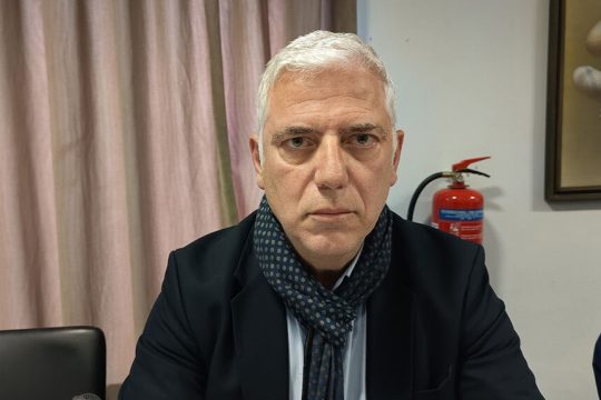 Ο διοικητής του Νοσοκομείου Χανίων Γιώργος Μπέας